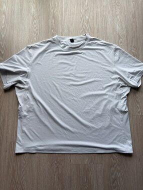 Lululemon EasySet Train White Shirt